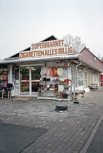 http://www.florianthein.de/files/gimgs/th-21_supermarket-zigaretten-alles-billig_12464708034_o.jpg